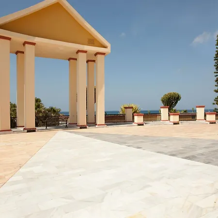 Appartement In Steps From Sandy *