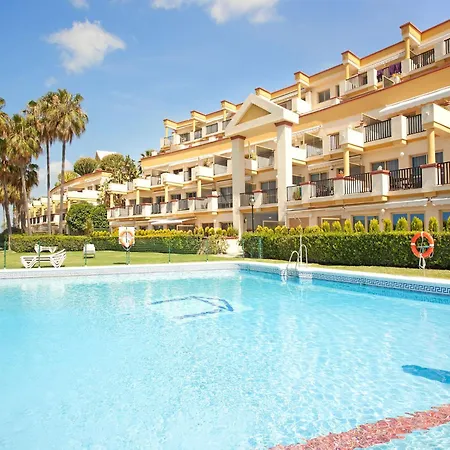 In Steps From Sandy Апартаменти