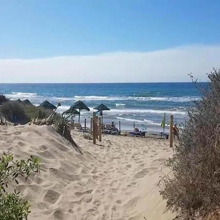 In Steps From Sandy Apartman Marbella